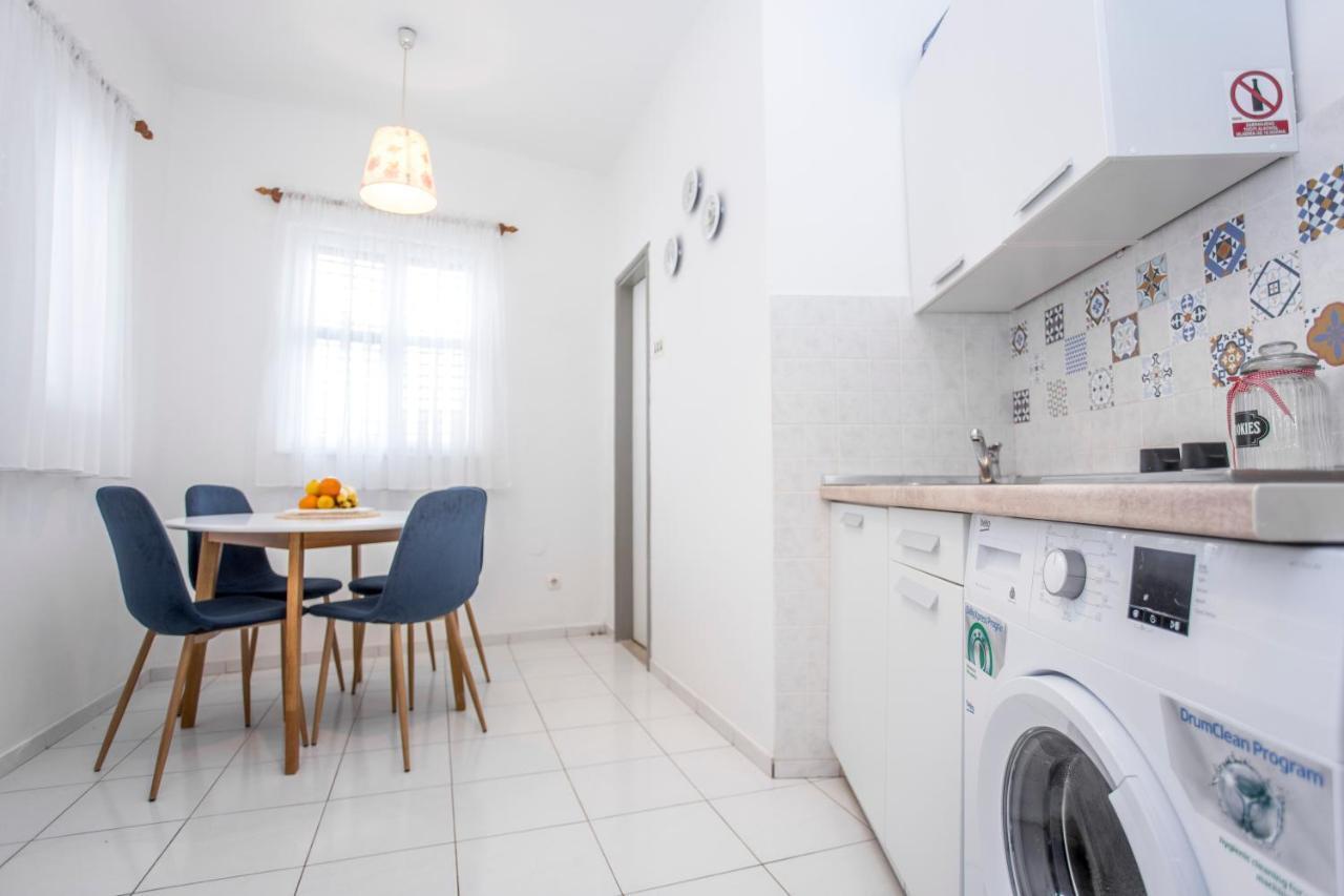 Apartment'S Dalmatia Šibenik Екстериор снимка